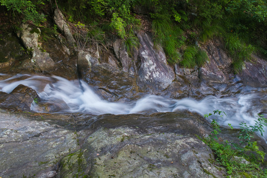 湖北黄冈罗田大别山薄刀锋风景区