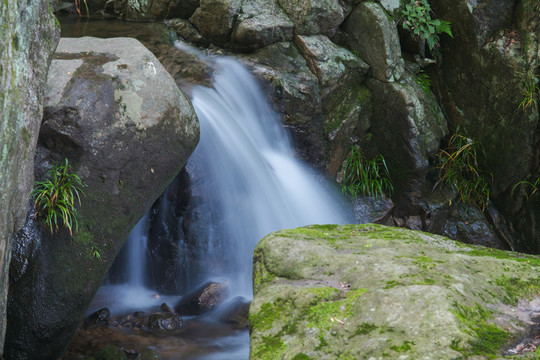 湖北黄冈罗田大别山薄刀锋风景区