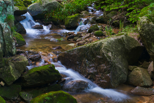 湖北黄冈罗田大别山薄刀锋风景区