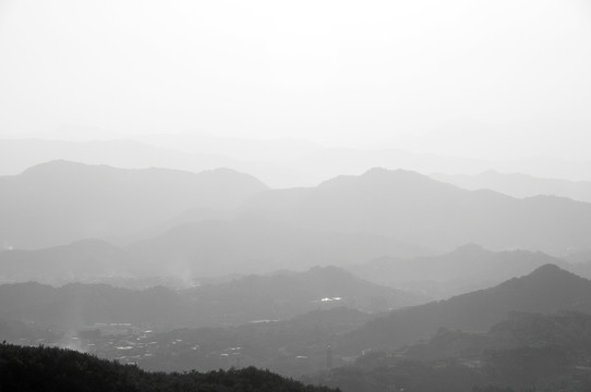 水墨高山