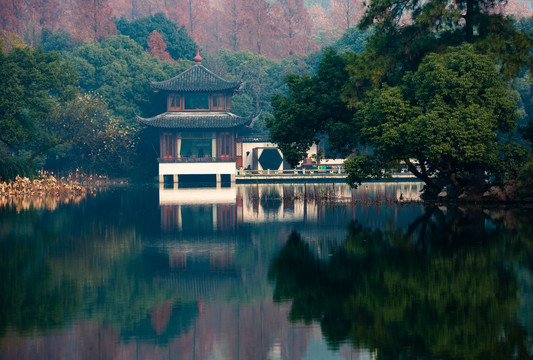 杭州西湖风景区秋景