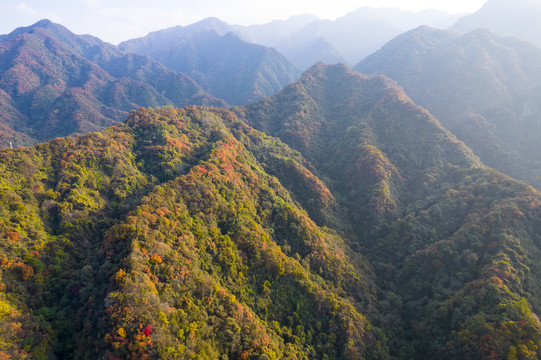 秦岭山秋色