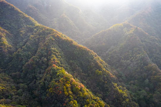 秦岭山秋色