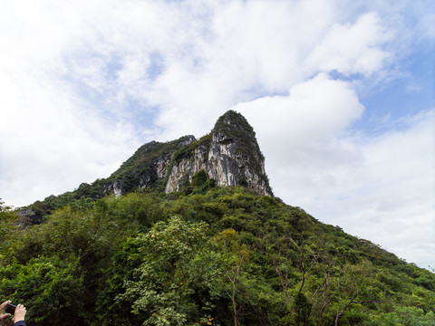 桂林市芦笛岩景区风光