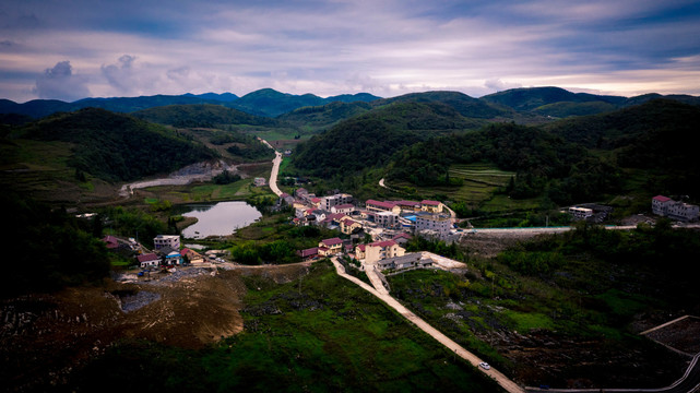 贵州乡村建设高山草甸仡佬大草原