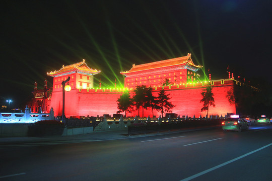 西安古城墙城门永宁门南门夜景