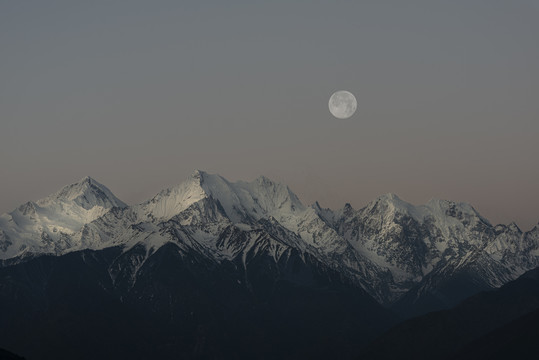 梅里雪山