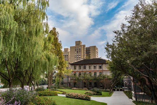 华东政法大学校园