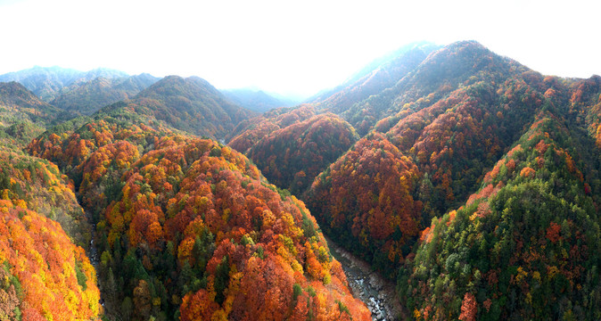 光雾山十八月潭