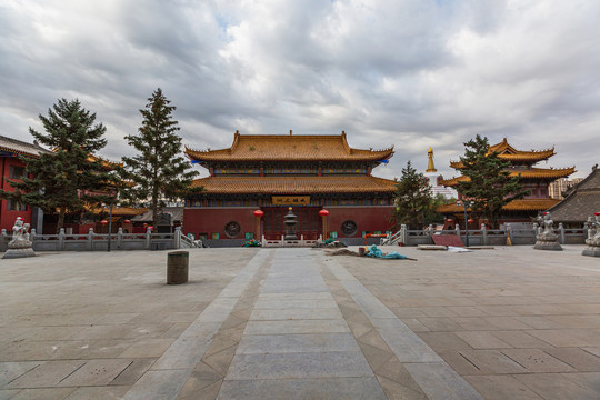 中国呼和浩特观音寺风光