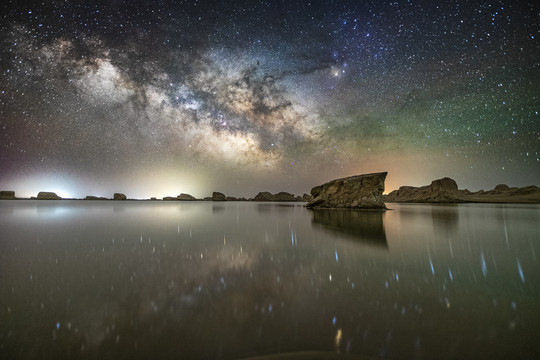 水上雅丹星空银河