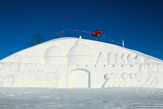 蒙古包雪雕
