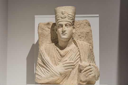 叙利亚帕尔米拉男子雕塑