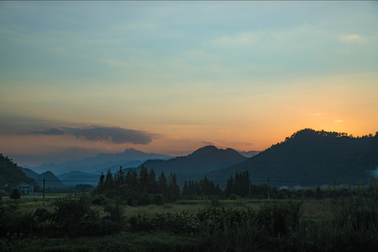 日落西山