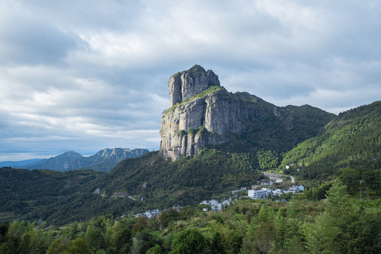 中雁荡山风光