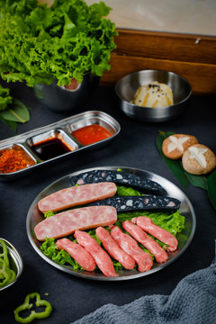 韩式烤肉店火山石烤肠