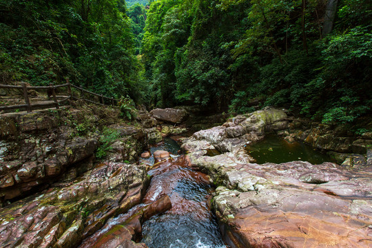 桂平龙潭国家森林公园山水
