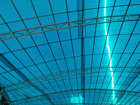 钢架结构大棚蓝色PVC玻璃