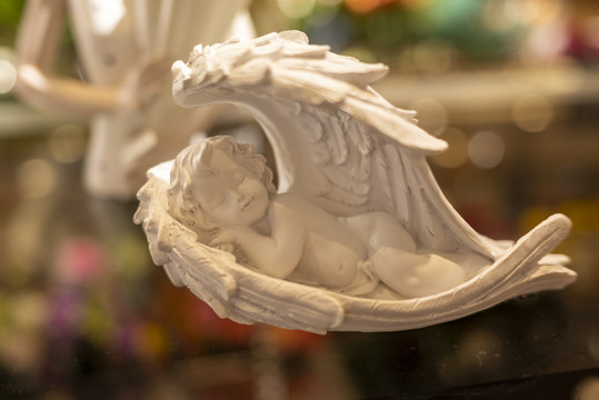 小天使石膏像