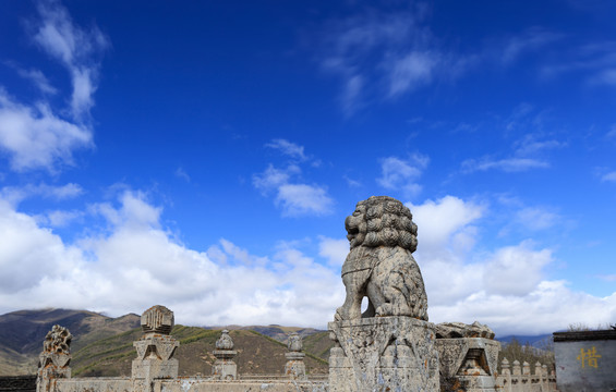 五台山佑国寺石雕狮子