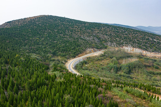 航拍淮山明清石榴园盘山公路