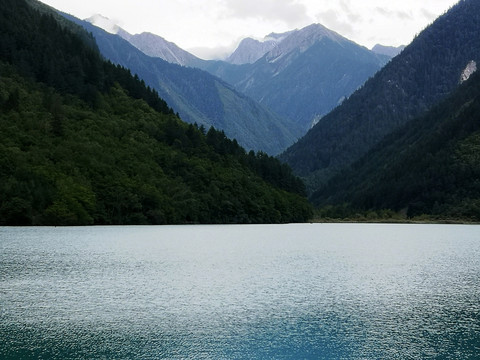 高山湖泊