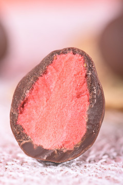 巧克力草莓冻干