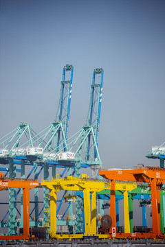 天津港码头