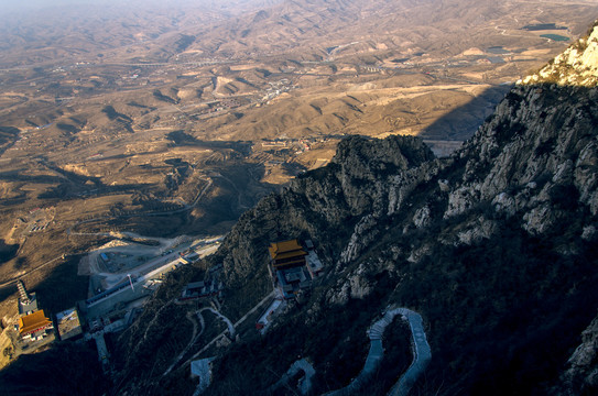 鸡鸣山