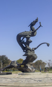 南京五马渡龙马雕塑图
