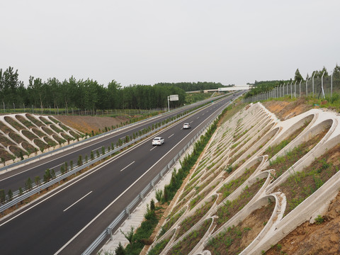 岚菏高速公路