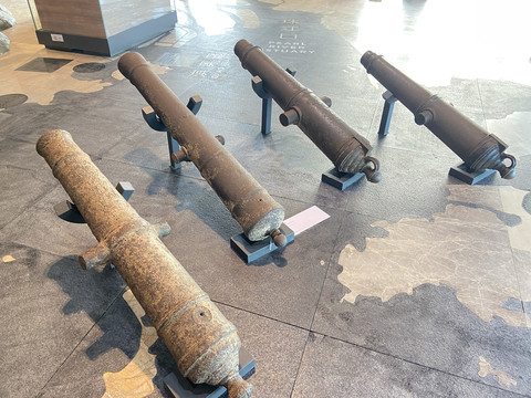珠海海域打捞的铁炮
