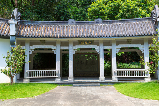 南宁青秀山风景区探花廊