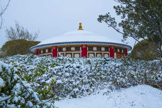 北京园博园鄂尔多斯园雪景