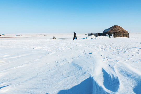 雪原蒙古族生活