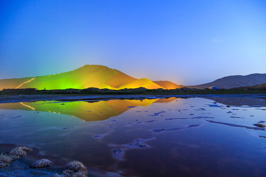 巴丹吉林沙漠地质公园夜景