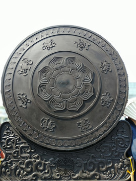古典佛教大钟