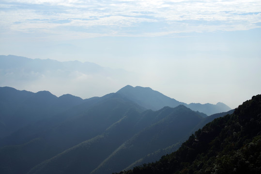 远山延绵大山大山高山