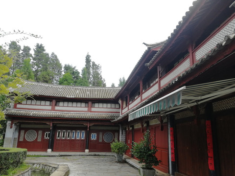 民族建筑民族村