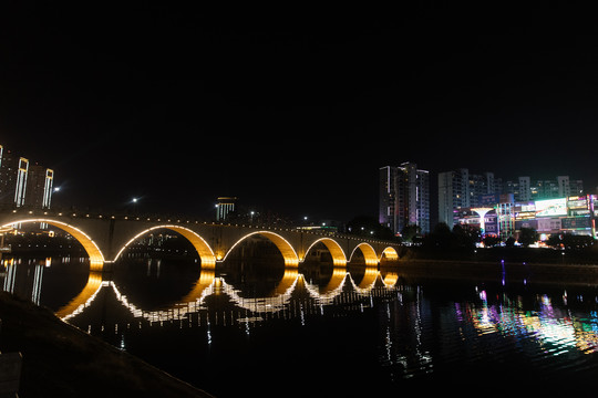 网红桥夜景