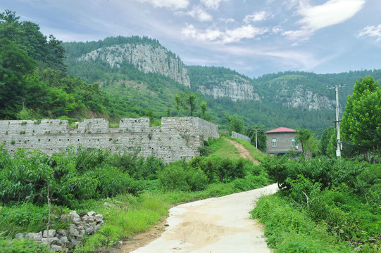 旧寨乡向阳峪风光