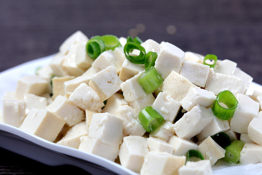 小葱拌豆腐