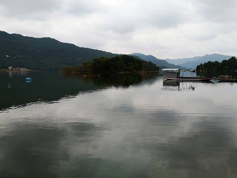 山区水库