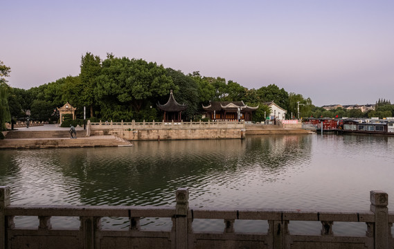 觅渡桥景区