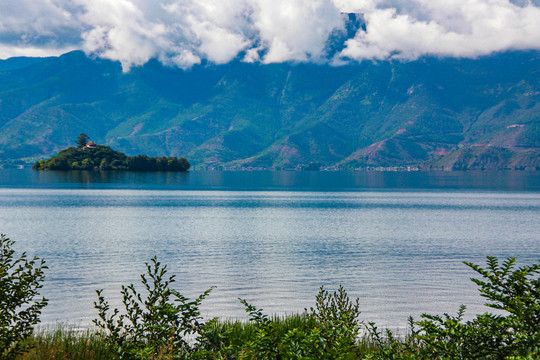 泸沽湖