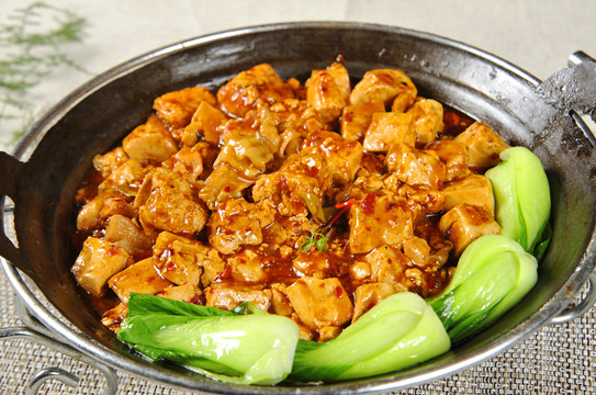 鱼杂烧豆腐