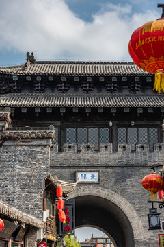 江苏扬州东关街的城门城墙遗址