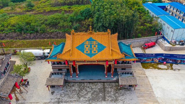 龙泉古镇