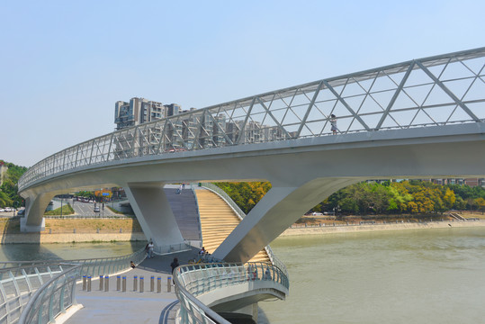 成都锦江五岔子大桥日景