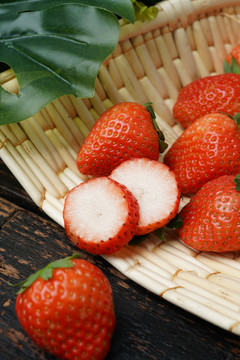 牛奶草莓